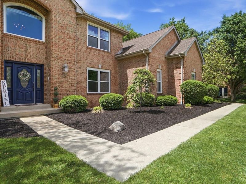 9663 Lupine Drive, West Chester, OH 45241 Photo 2