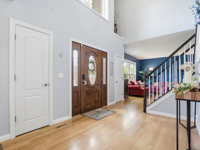 9663 Lupine Drive, West Chester, OH 45241 Photo 3