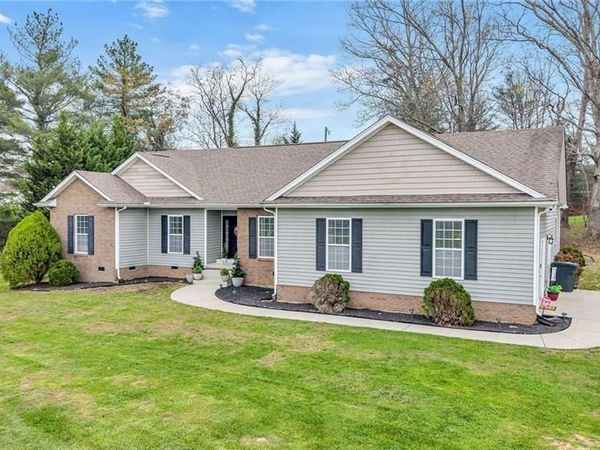 2228 Sparta Road , North Wilkesboro, NC 28659