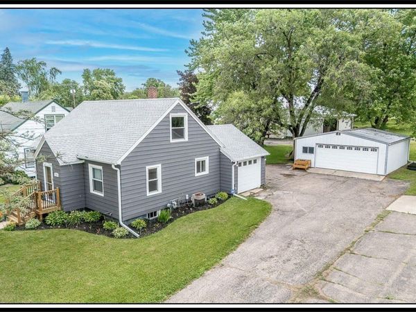 1118 DEPOT STREET, Manawa, WI 54949