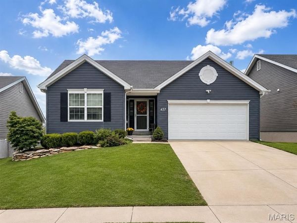 457 Timber Valley Trail , Fenton, MO 63026