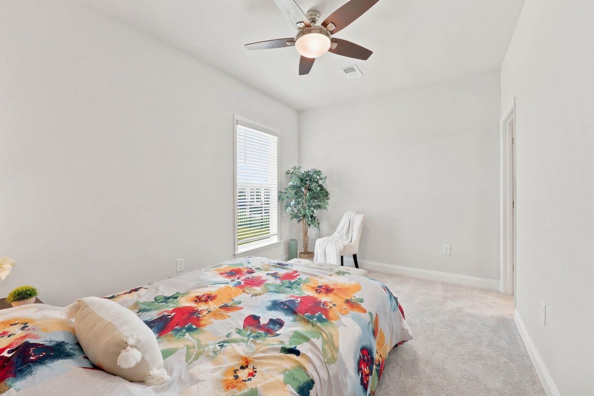 1537 Villena Dr.  Photo 15