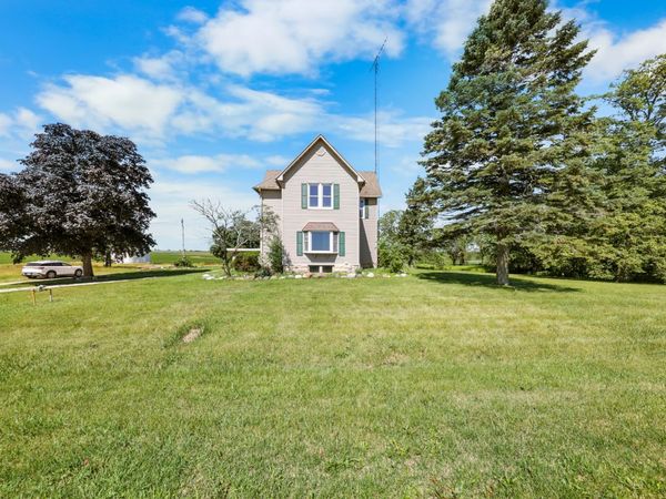 3447 E 27th Road , Marseilles, IL 61341