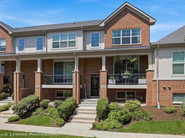 485 Woodmoor Drive, Lombard, IL 60148
