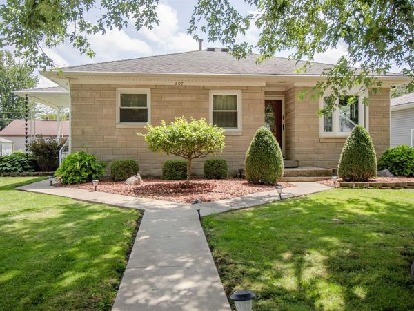 207 S Franklin Street, Lynn, IN 47355