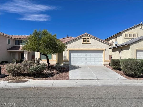6413 Sierra Sands Street , North Las Vegas, NV 89086