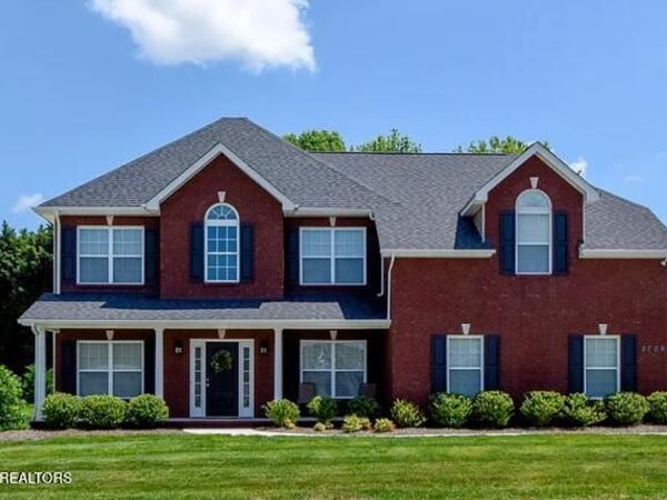 2709 Daventry Drive, Maryville, TN 37804
