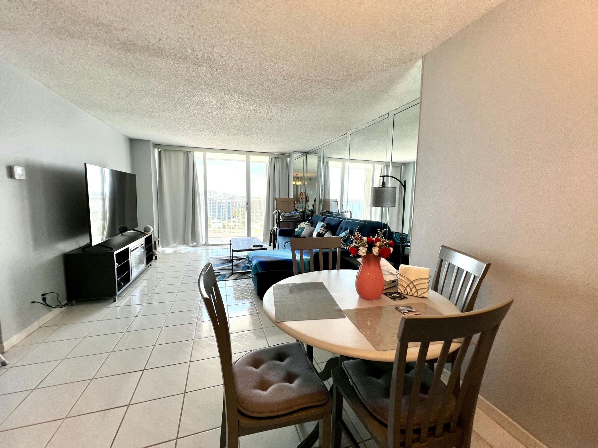 111 Briny Avenue, Unit 21-06, Pompano Beach, FL 33062 Photo