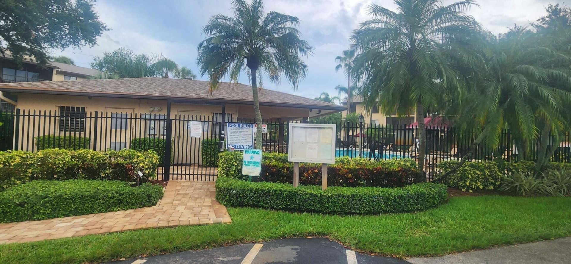 205 Foxtail Drive, Unit H3, Greenacres, FL 33415 Photo
