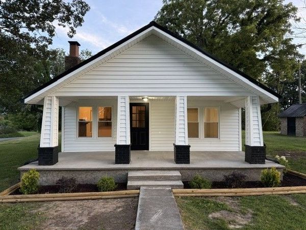 334 N Robin Hood Rd , Doyle, TN 38559