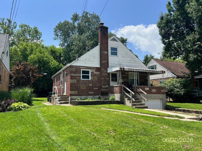 5153 Highview Drive, Cincinnati, OH 45238 Photo 2
