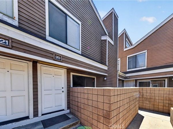 15125 Nordhoff, Unit 20, North Hills, CA 91343