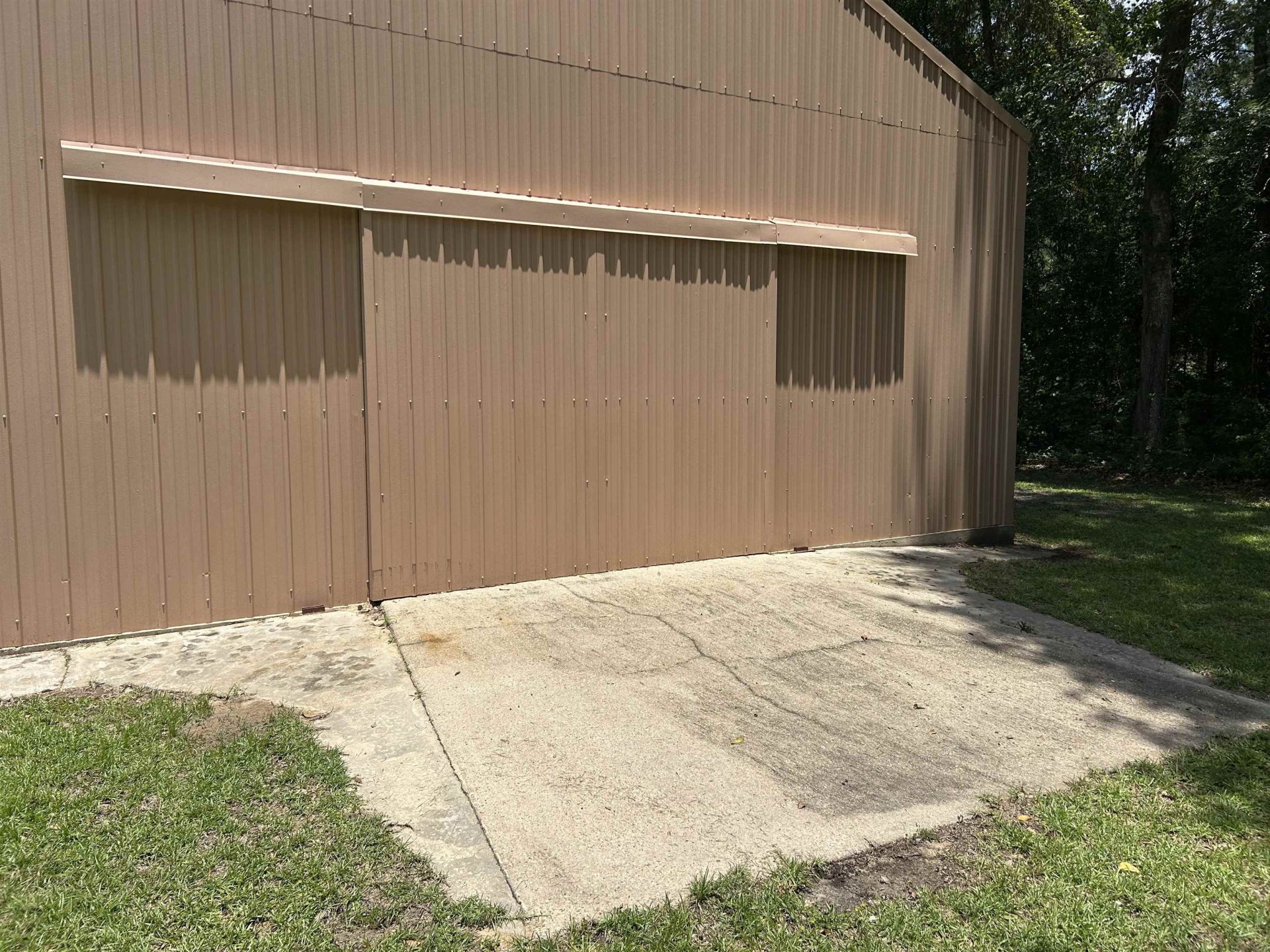 596 Champion Oaks Circle , Havana, FL 32333 Photo