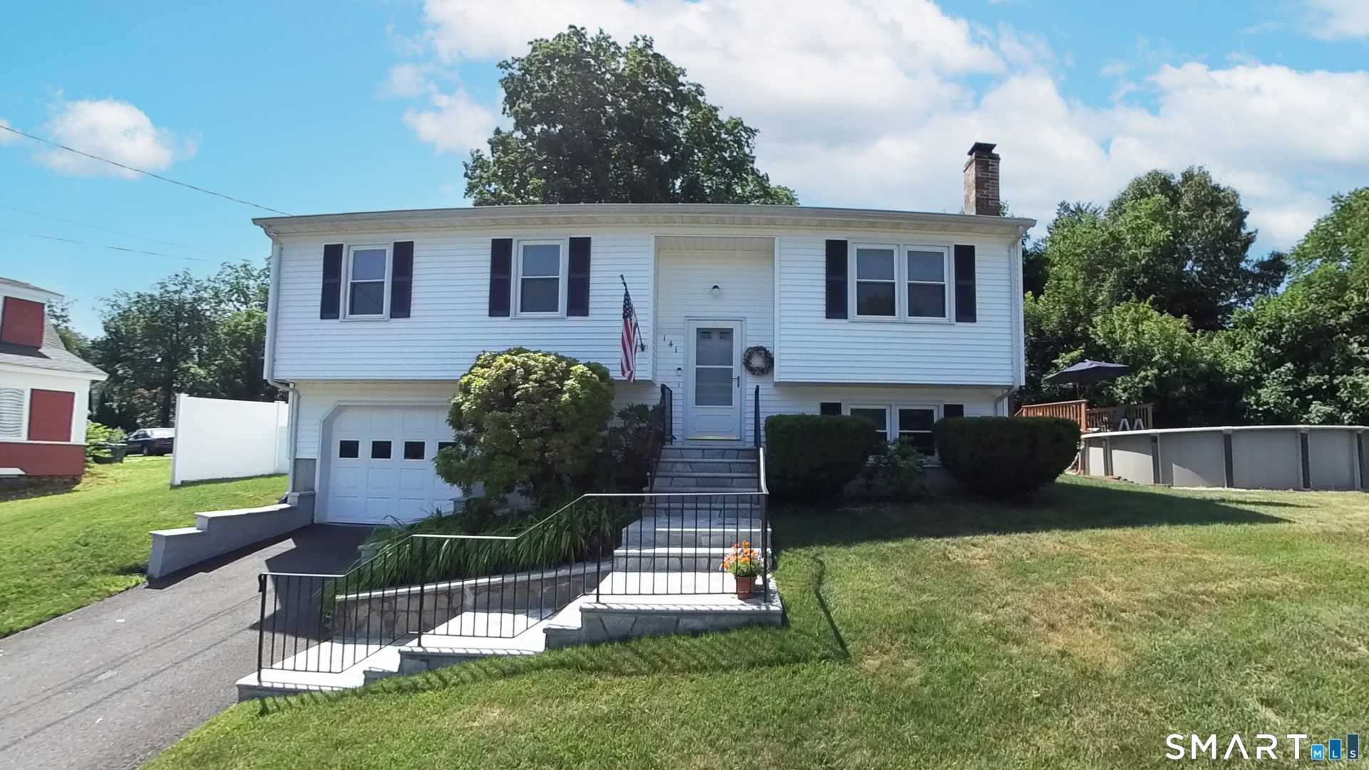 141 Constitution, Wallingford, CT 06492 Main Photo