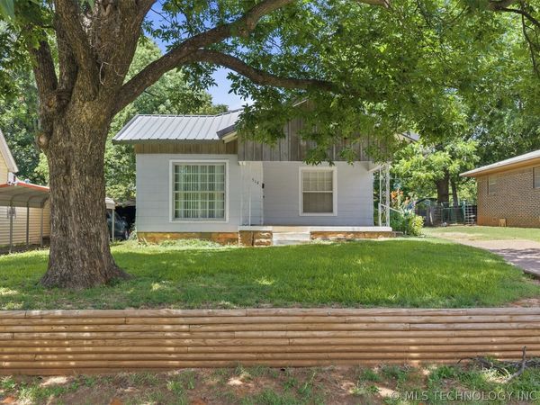 510 E A Street , Waurika, OK 73573