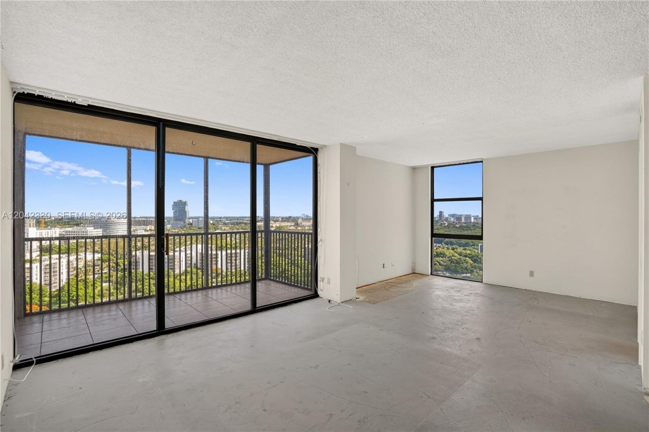 20301 W Country Club Dr , Unit 2122, Aventura, FL 33180 Photo