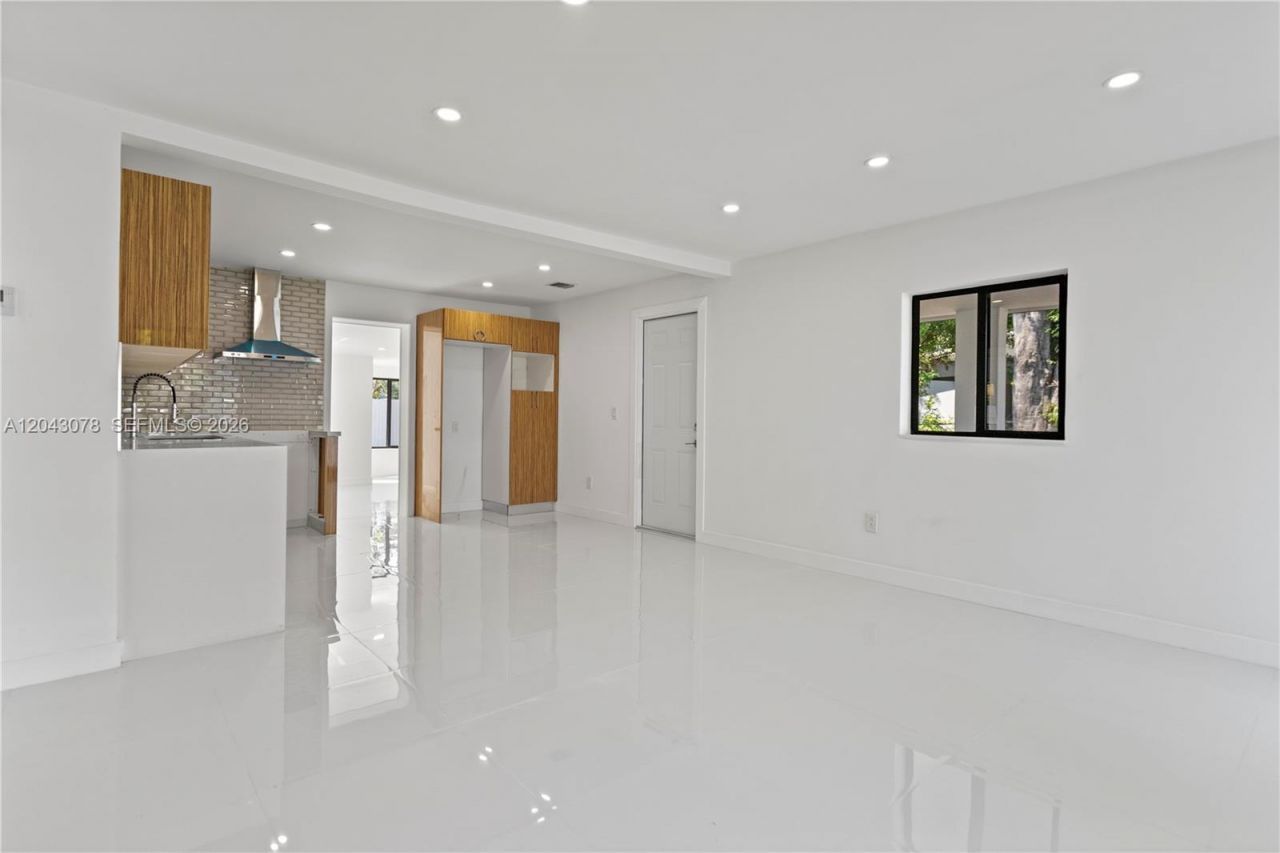 1524 SW 32 Ct, Fort Lauderdale, FL 33315 Photo