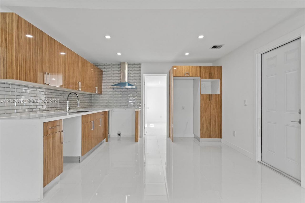 1524 SW 32 Ct, Fort Lauderdale, FL 33315 Photo