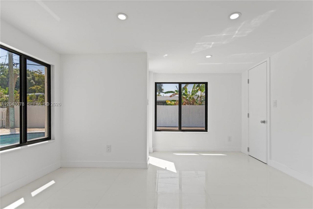 1524 SW 32 Ct, Fort Lauderdale, FL 33315 Photo