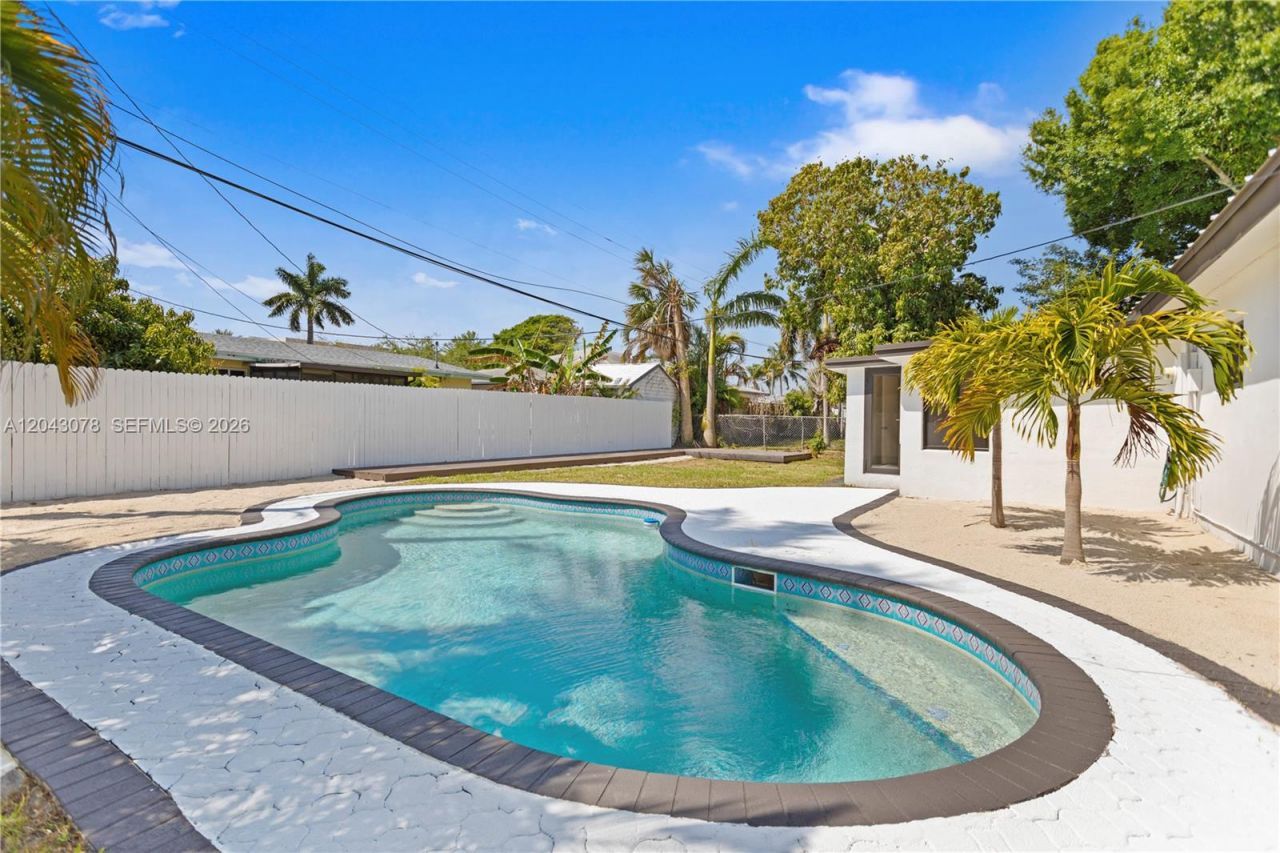 1524 SW 32 Ct, Fort Lauderdale, FL 33315 Photo