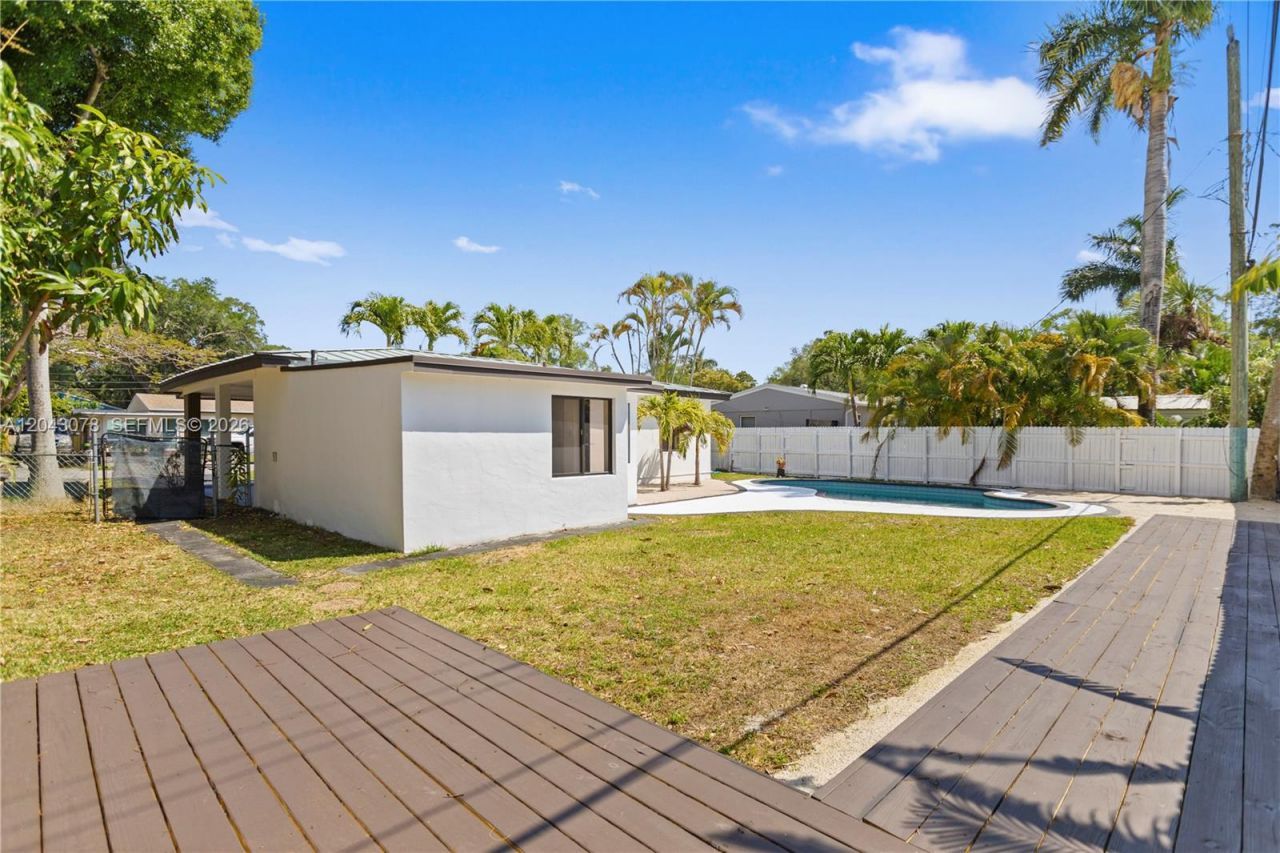 1524 SW 32 Ct, Fort Lauderdale, FL 33315 Photo