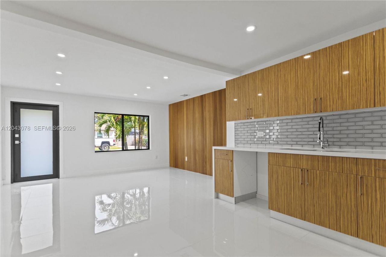 1524 SW 32 Ct, Fort Lauderdale, FL 33315 Photo