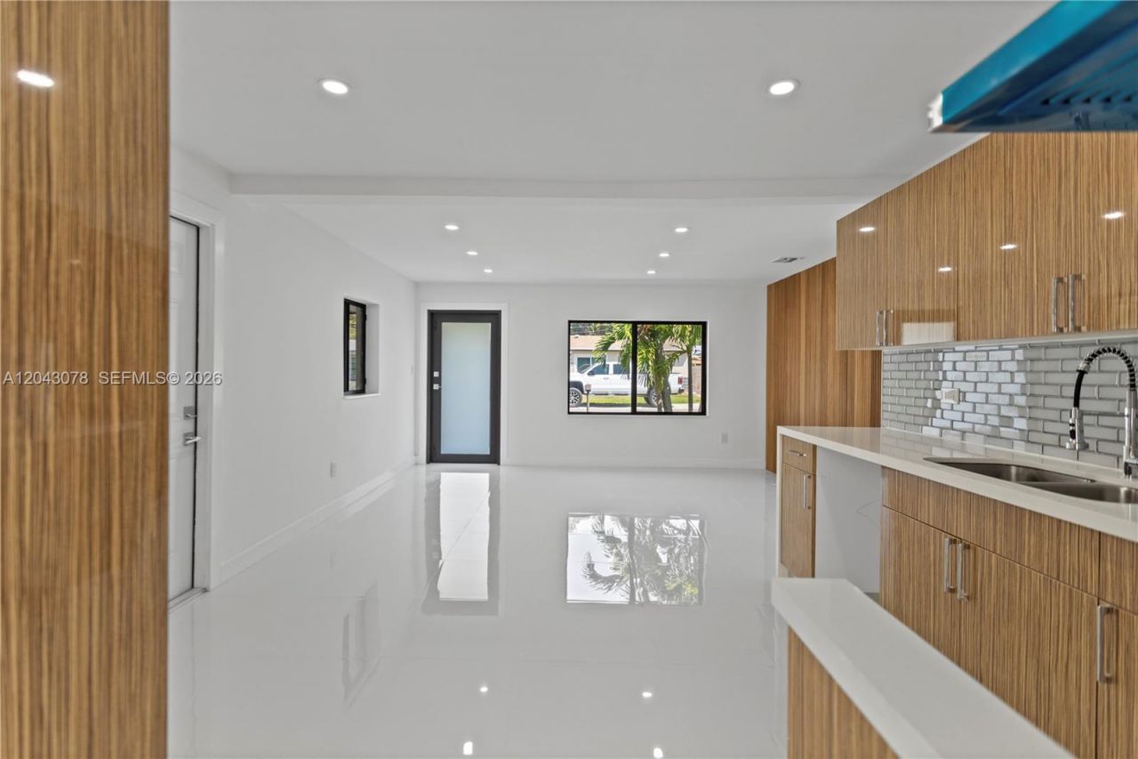 1524 SW 32 Ct, Fort Lauderdale, FL 33315 Photo