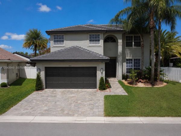 2855 SW 177th Ter , Miramar, FL 33029