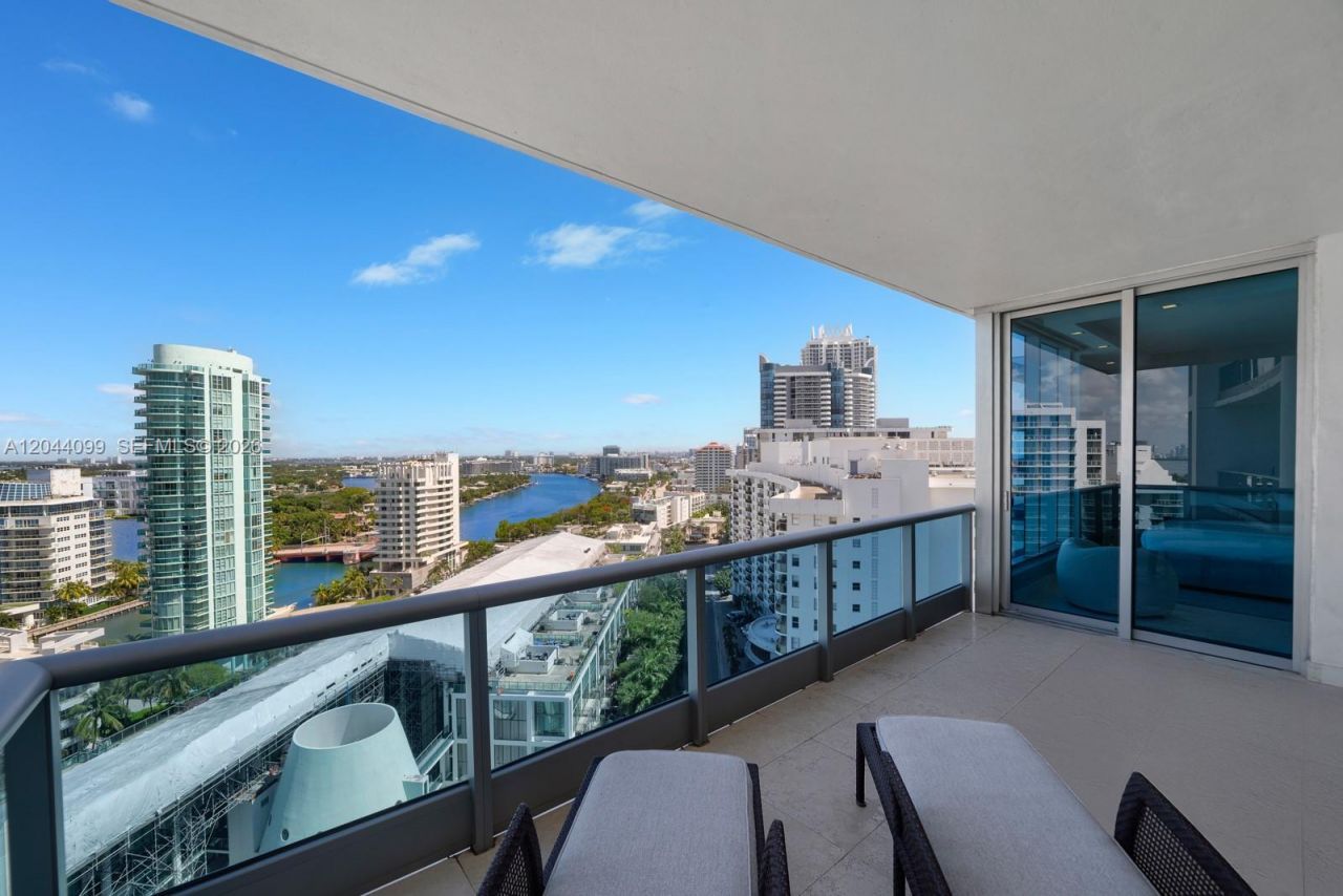 5959 Collins Ave, Unit 1804/1805, Miami Beach, FL 33140 Photo