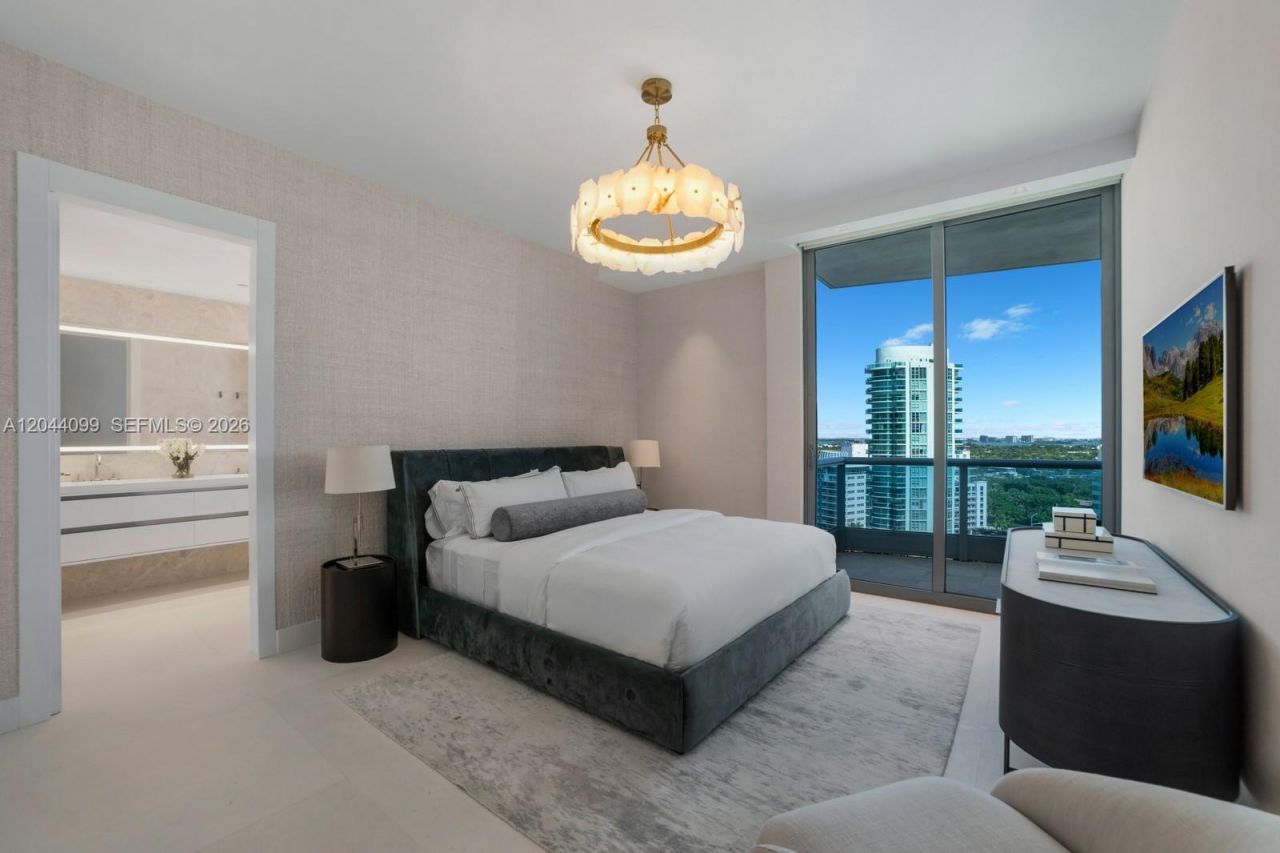 5959 Collins Ave, Unit 1804/1805, Miami Beach, FL 33140 Photo