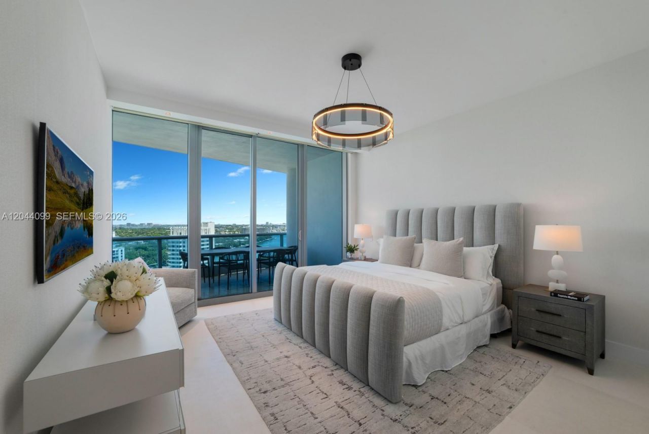 5959 Collins Ave, Unit 1804/1805, Miami Beach, FL 33140 Photo