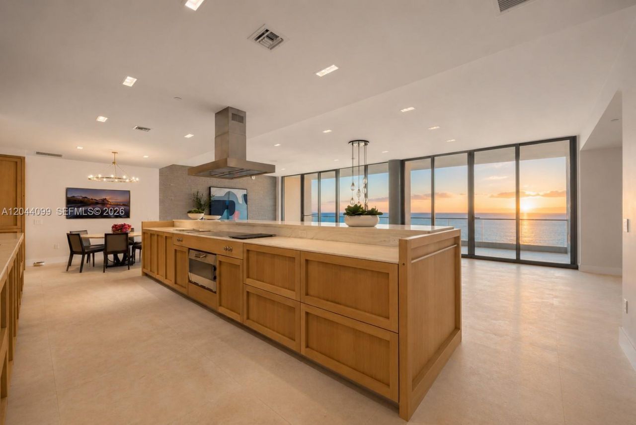 5959 Collins Ave, Unit 1804/1805, Miami Beach, FL 33140 Photo