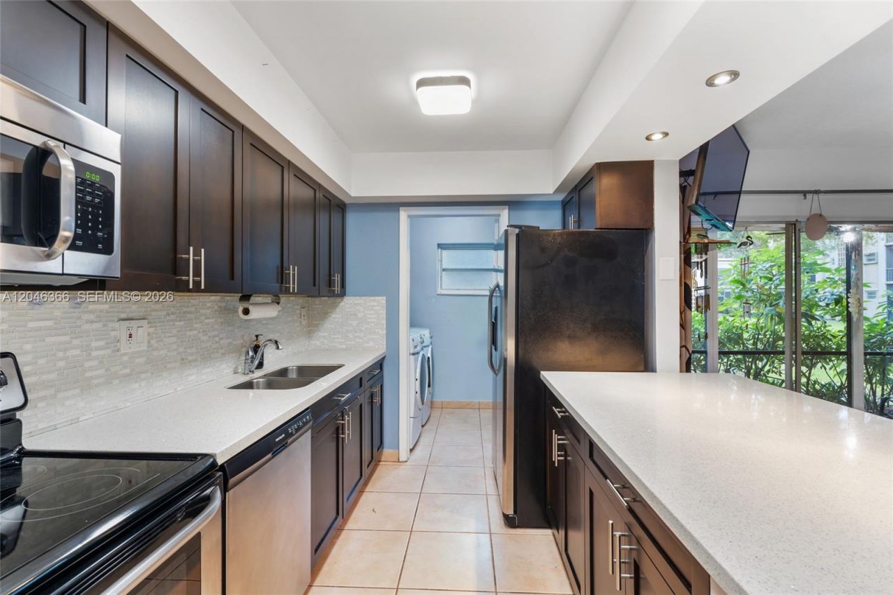 8401 SW 107th Ave , Unit 144E, Miami, FL 33173 Photo
