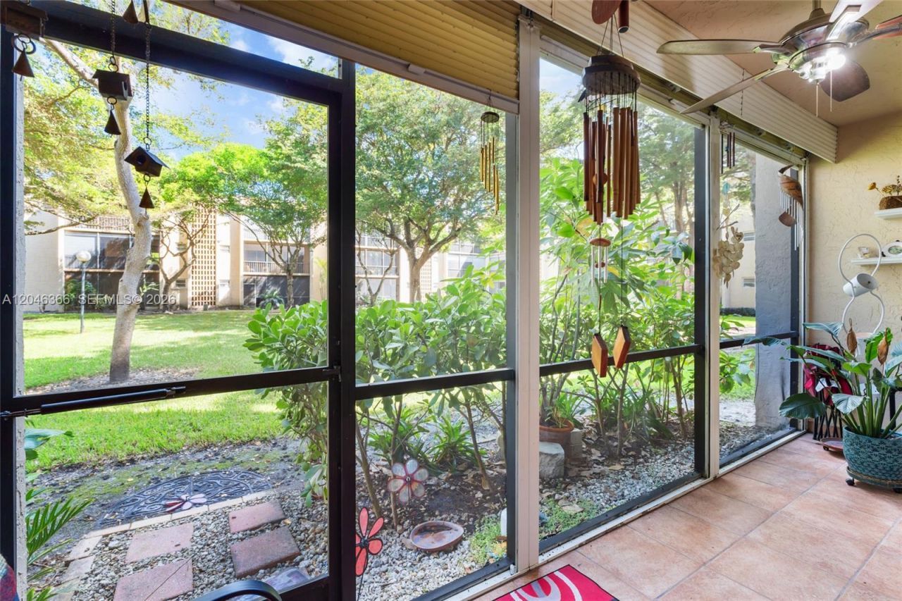 8401 SW 107th Ave , Unit 144E, Miami, FL 33173 Photo