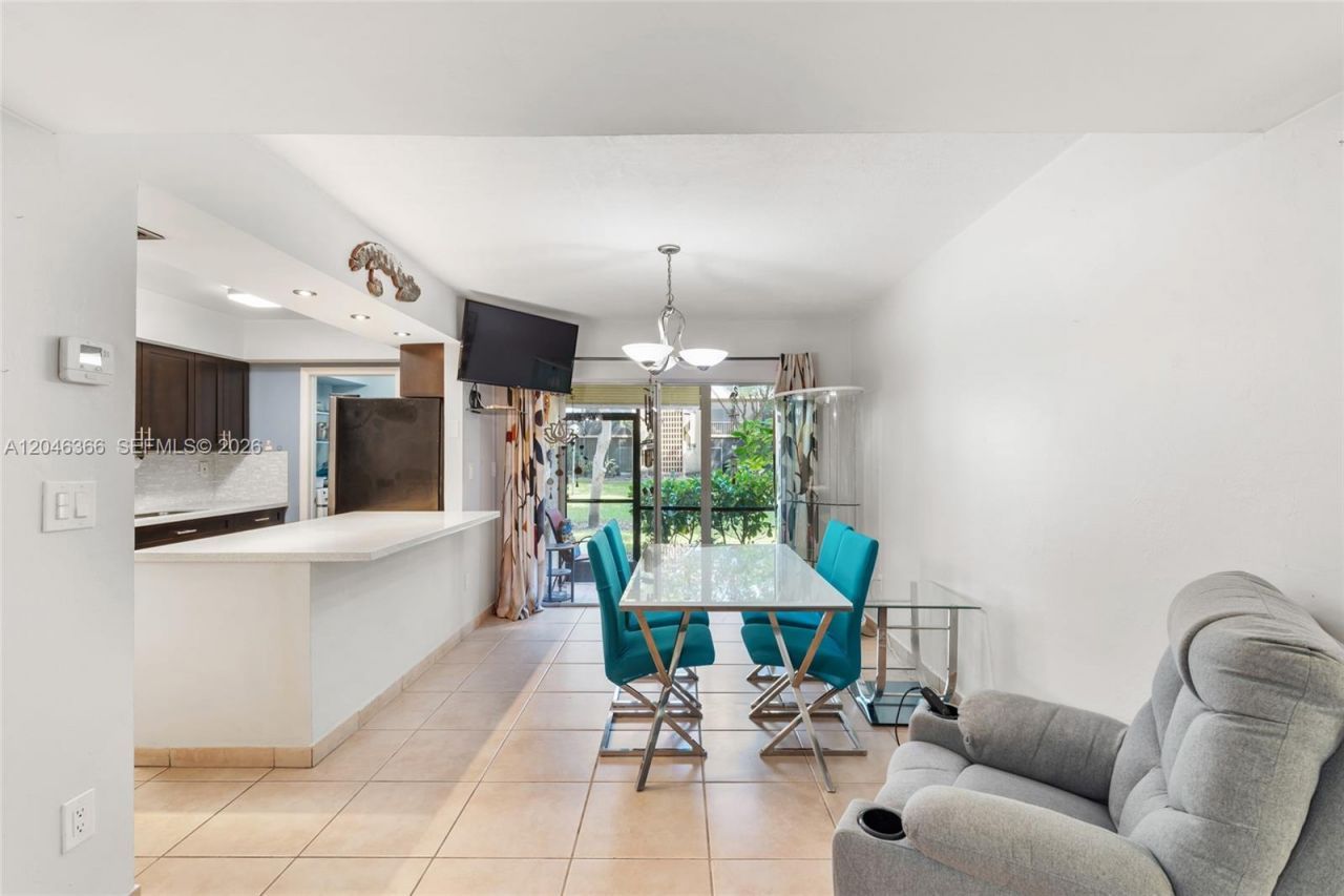 8401 SW 107th Ave , Unit 144E, Miami, FL 33173 Photo