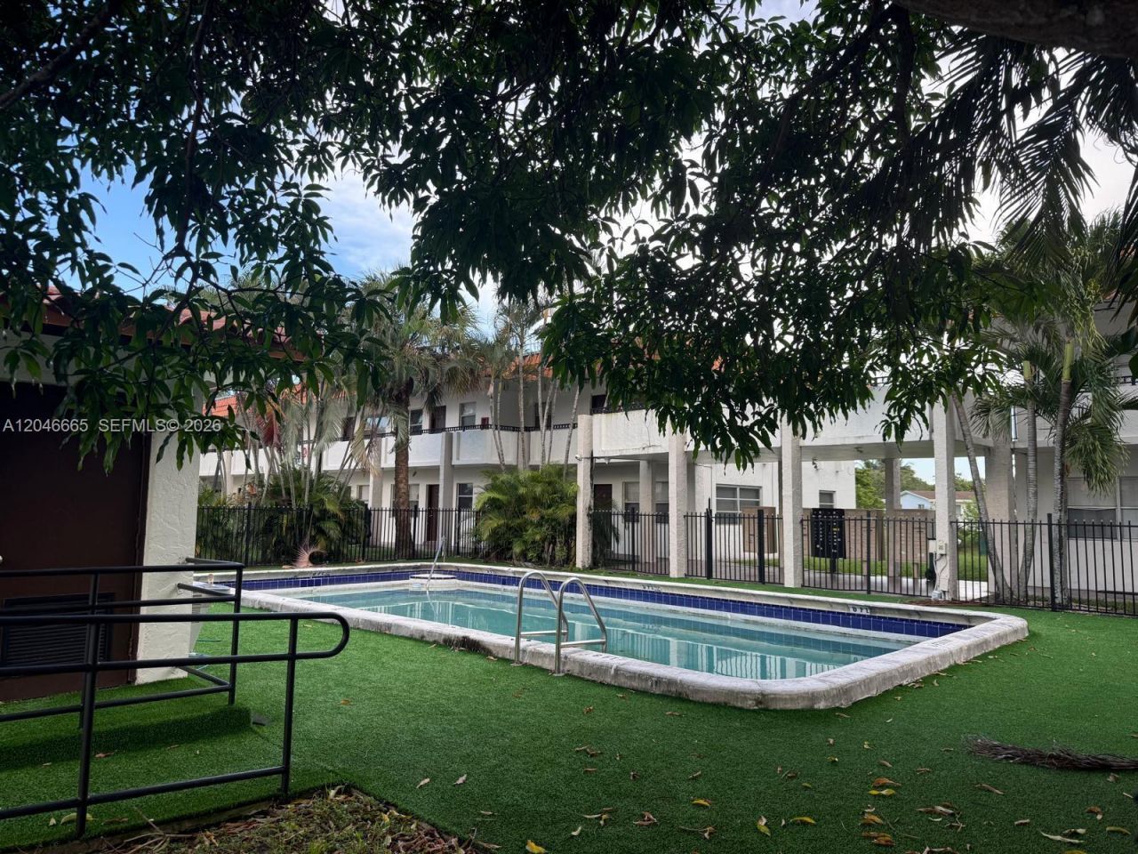 400 NW 65th Ave , Unit 202, Margate, FL 33063 Photo