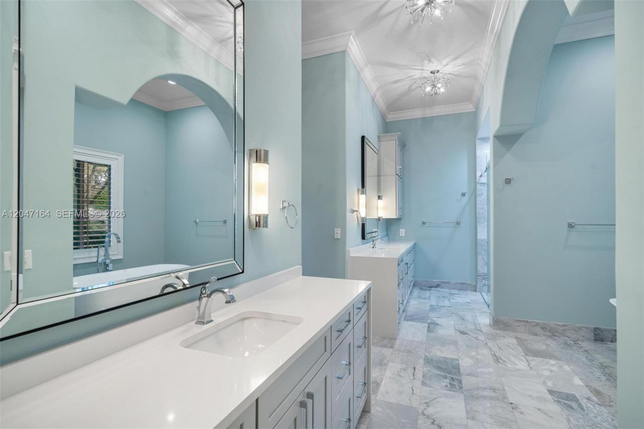 6890 SW 94th St , Pinecrest, FL 33156 Photo