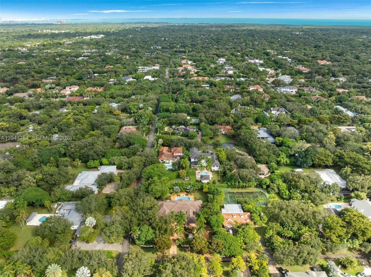6890 SW 94th St , Pinecrest, FL 33156 Photo