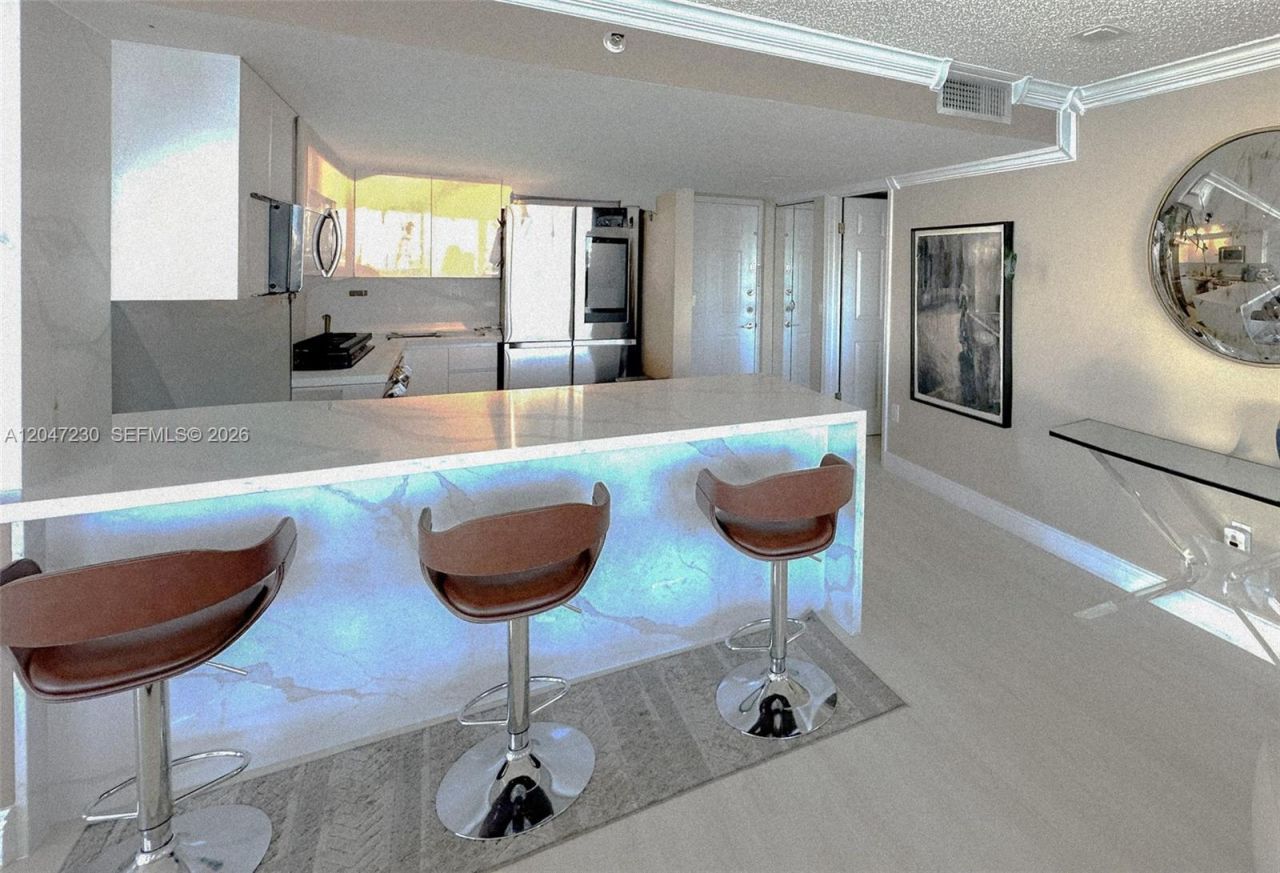 18000 N Bay Rd , Unit 603, Sunny Isles Beach, FL 33160 Photo
