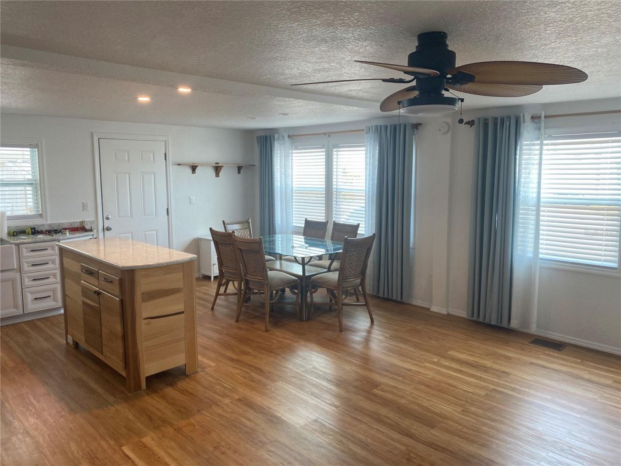2105 Ohio Avenue, Bradenton, FL 34207 Photo