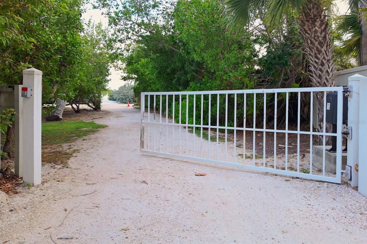 1157 Westway Drive, Sarasota, FL 34236 Photo