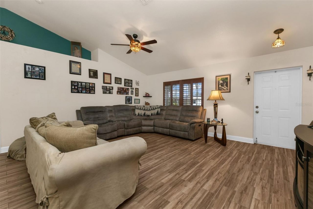 1209 NW 25th Place, Cape Coral, FL 33993 Photo