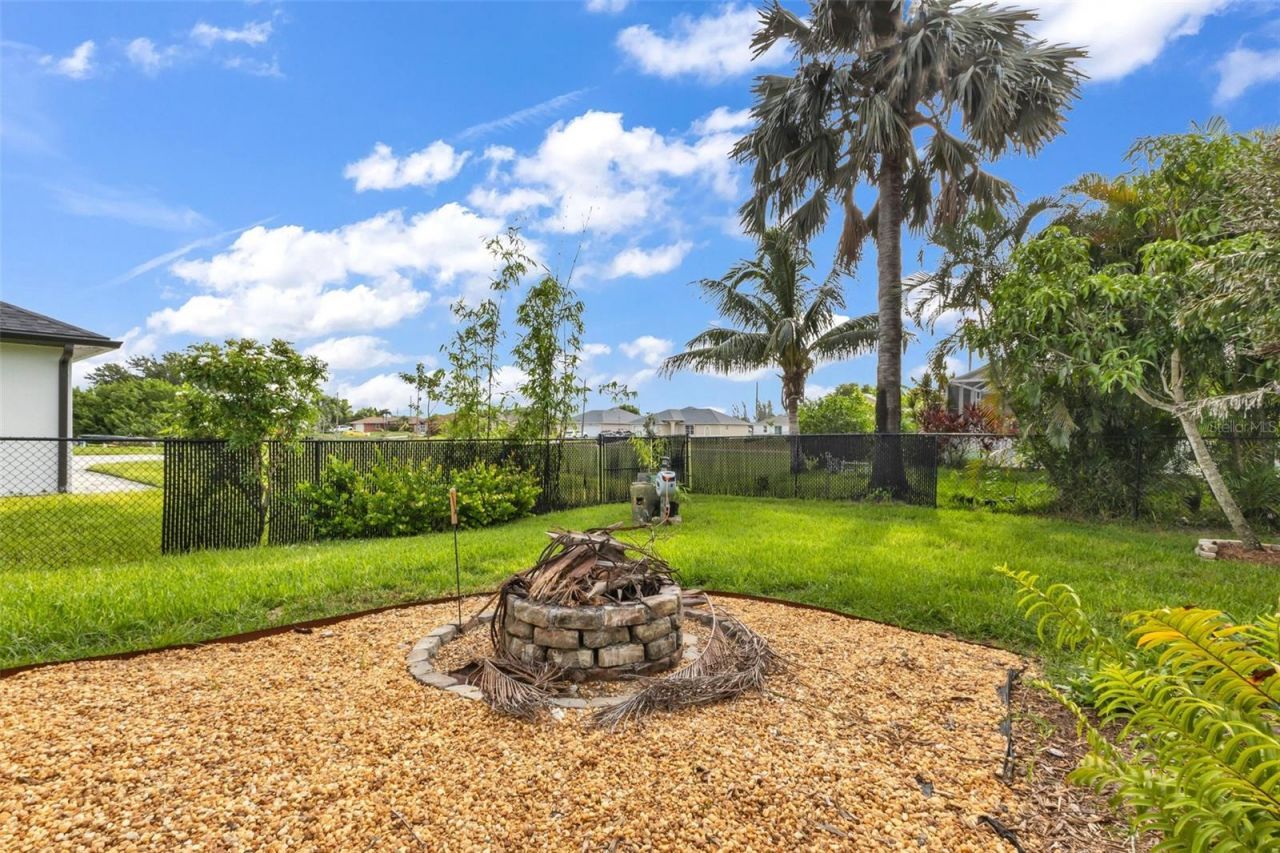 1209 NW 25th Place, Cape Coral, FL 33993 Photo
