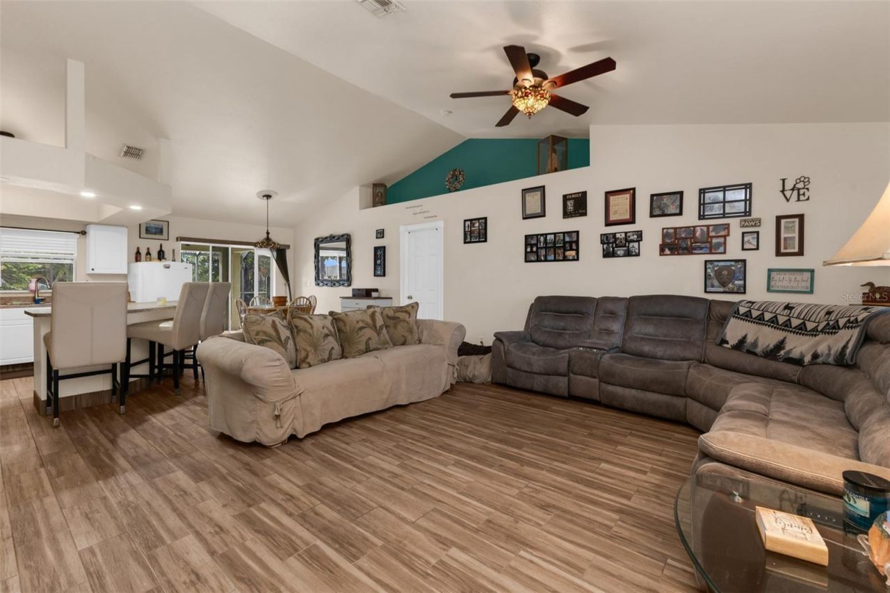 1209 NW 25th Place, Cape Coral, FL 33993 Photo