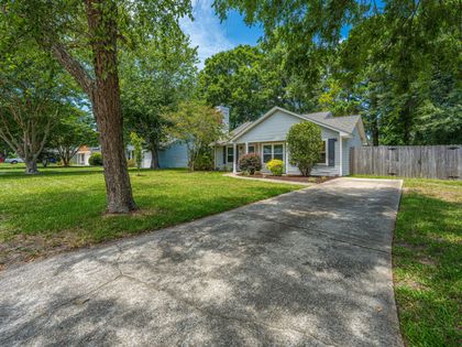1141 Oakcrest Drive Charleston, SC 29412