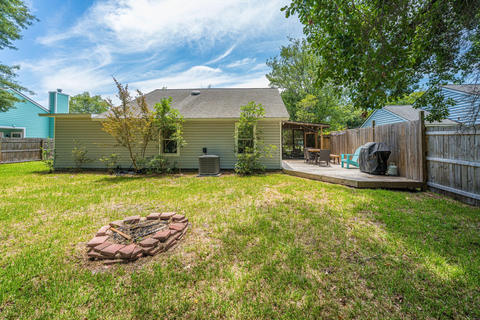 1141 Oakcrest Drive Photo 32