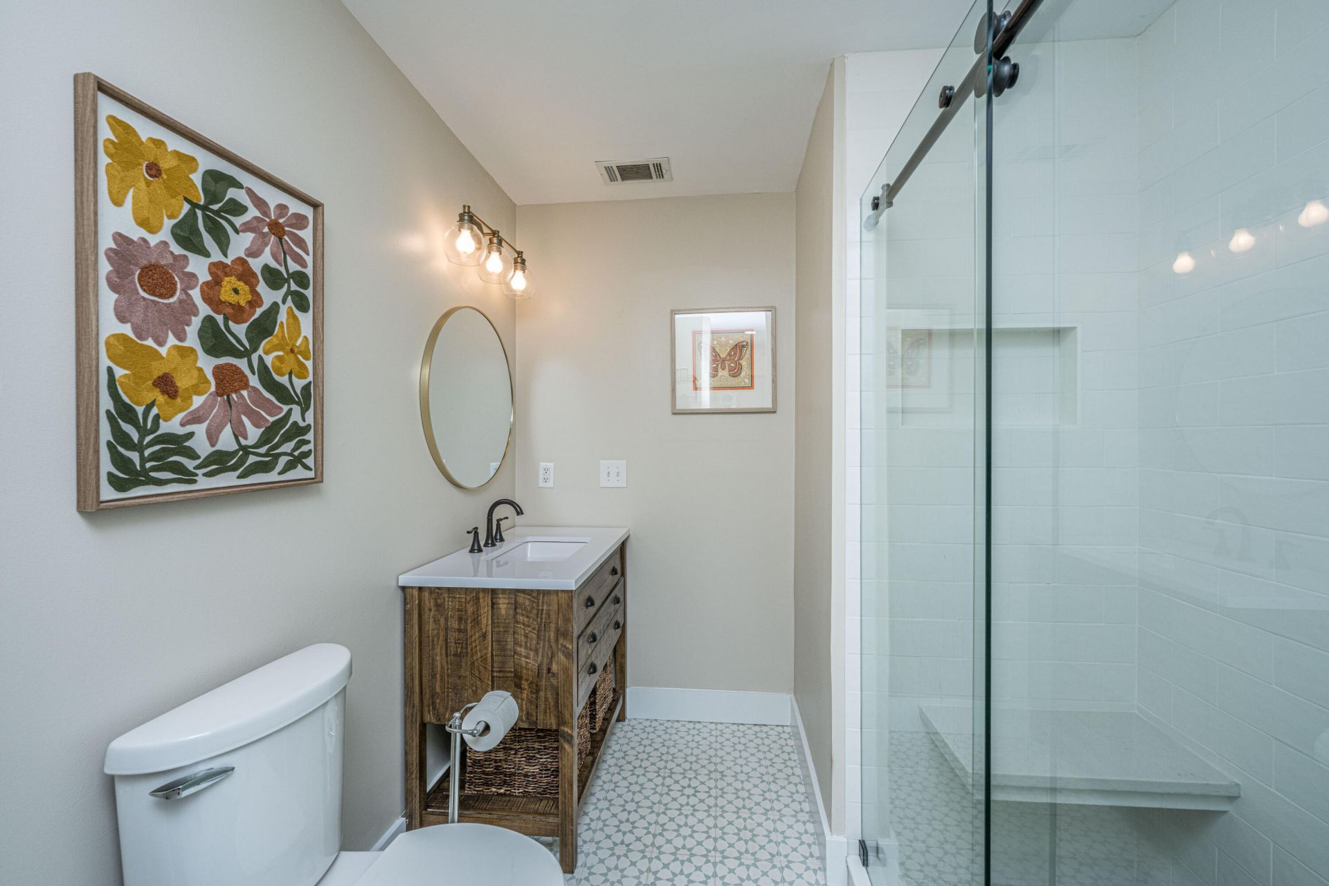 1141 Oakcrest Drive Photo 8