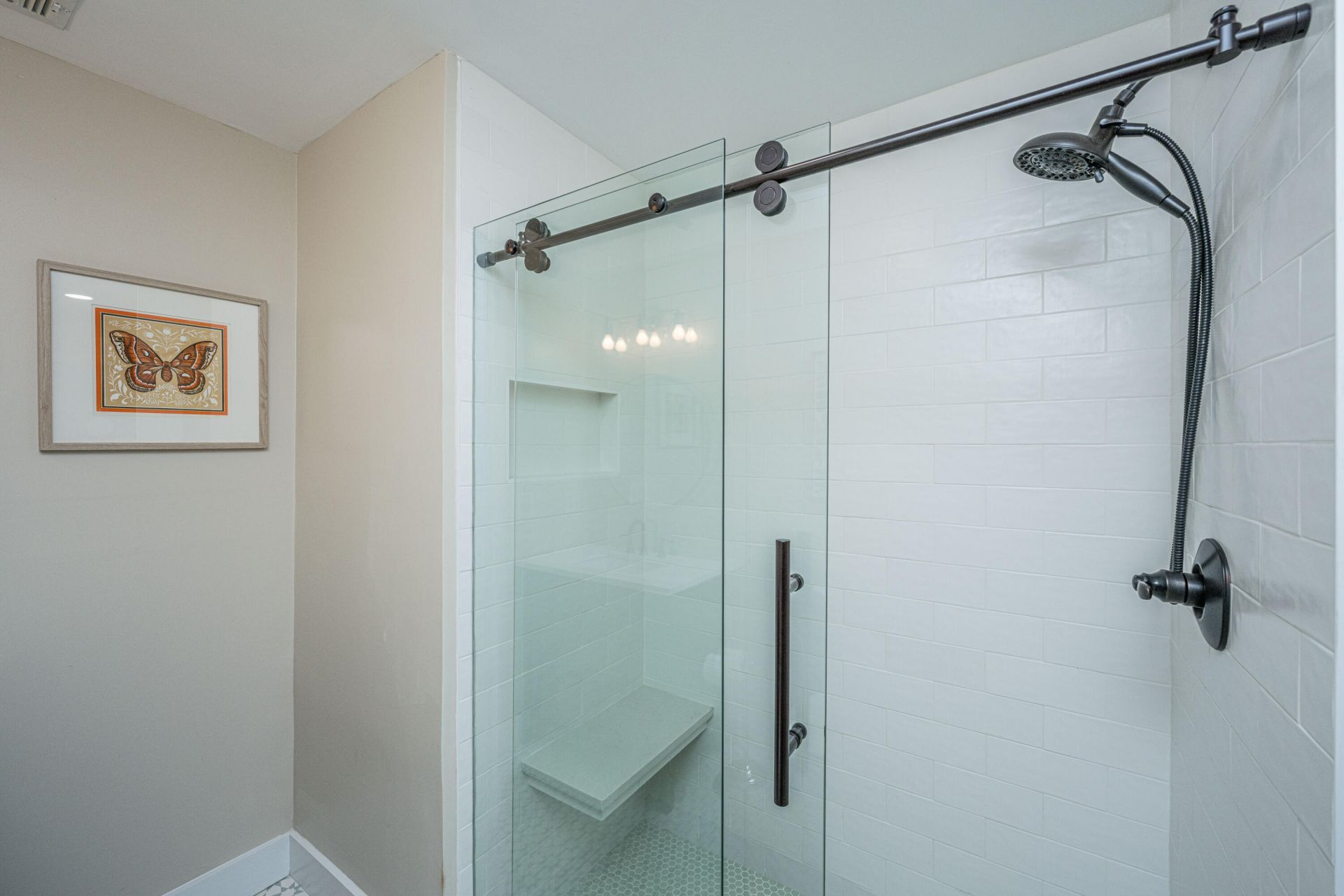 1141 Oakcrest Drive Photo 9