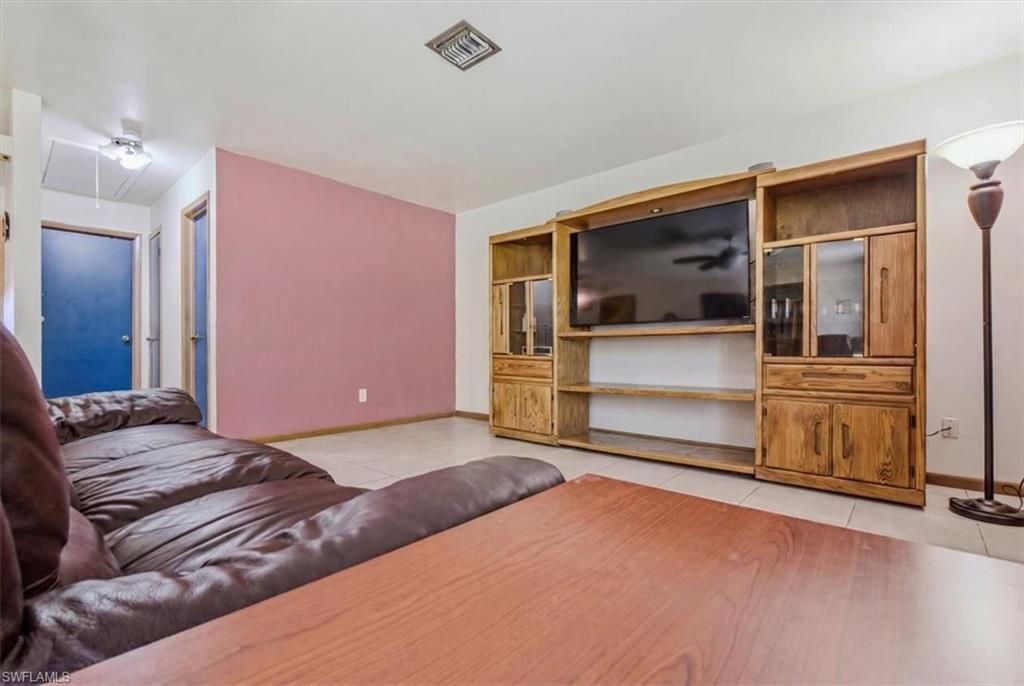 4704 SE 6th Ave , Unit C, Cape Coral, FL 33904 Photo