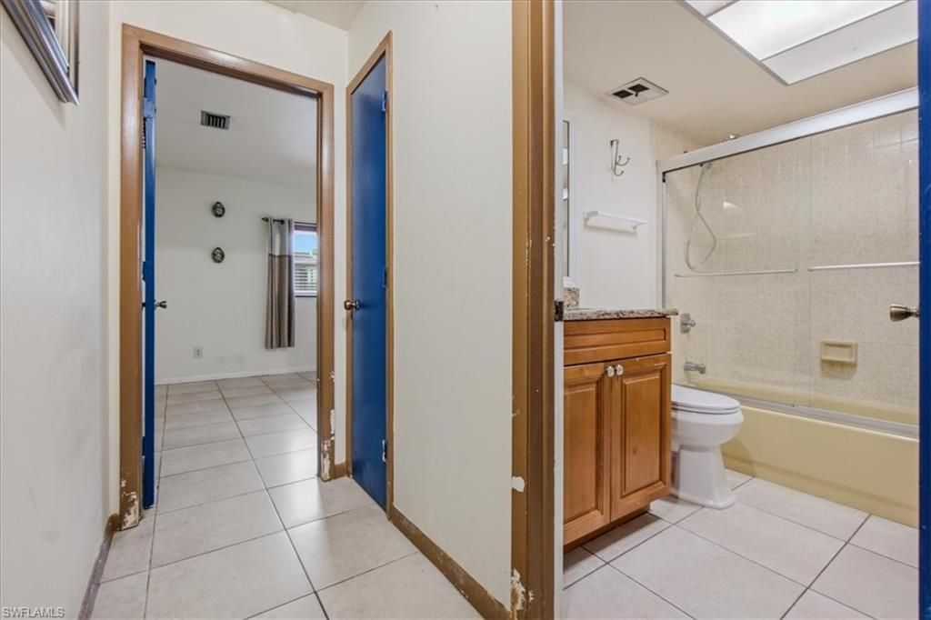 4704 SE 6th Ave , Unit C, Cape Coral, FL 33904 Photo